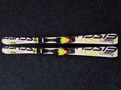 Použité lyže FISCHER RC4 Super Race + viazanie Fischer FJ 7.0