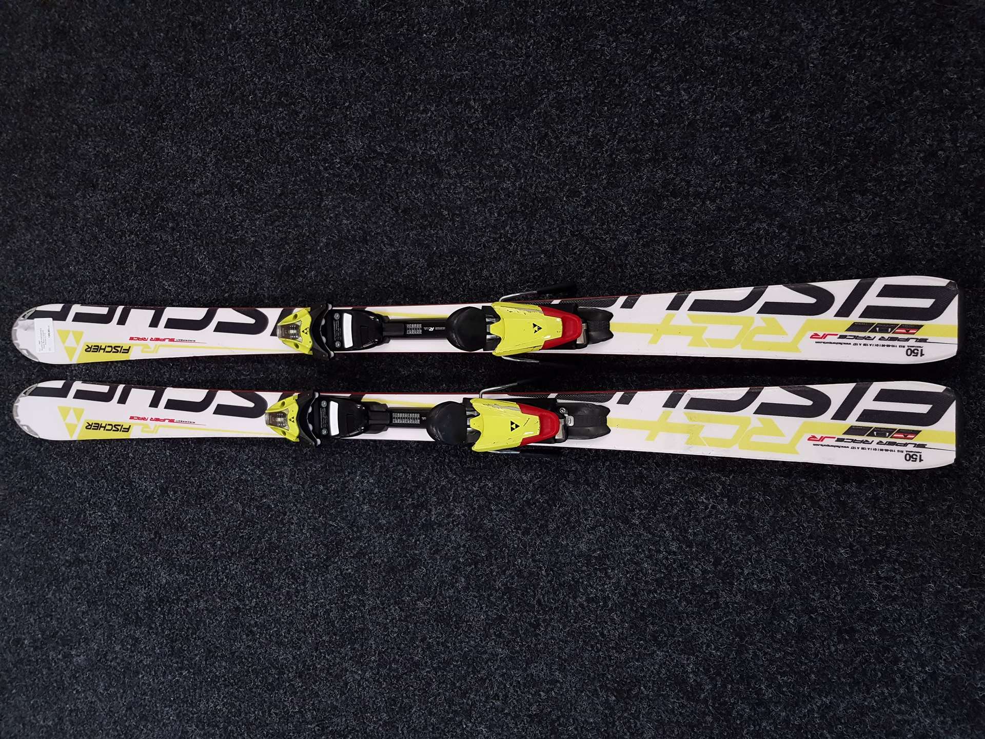 Použité lyže FISCHER RC4 Super Race + viazanie Fischer FJ 7.0