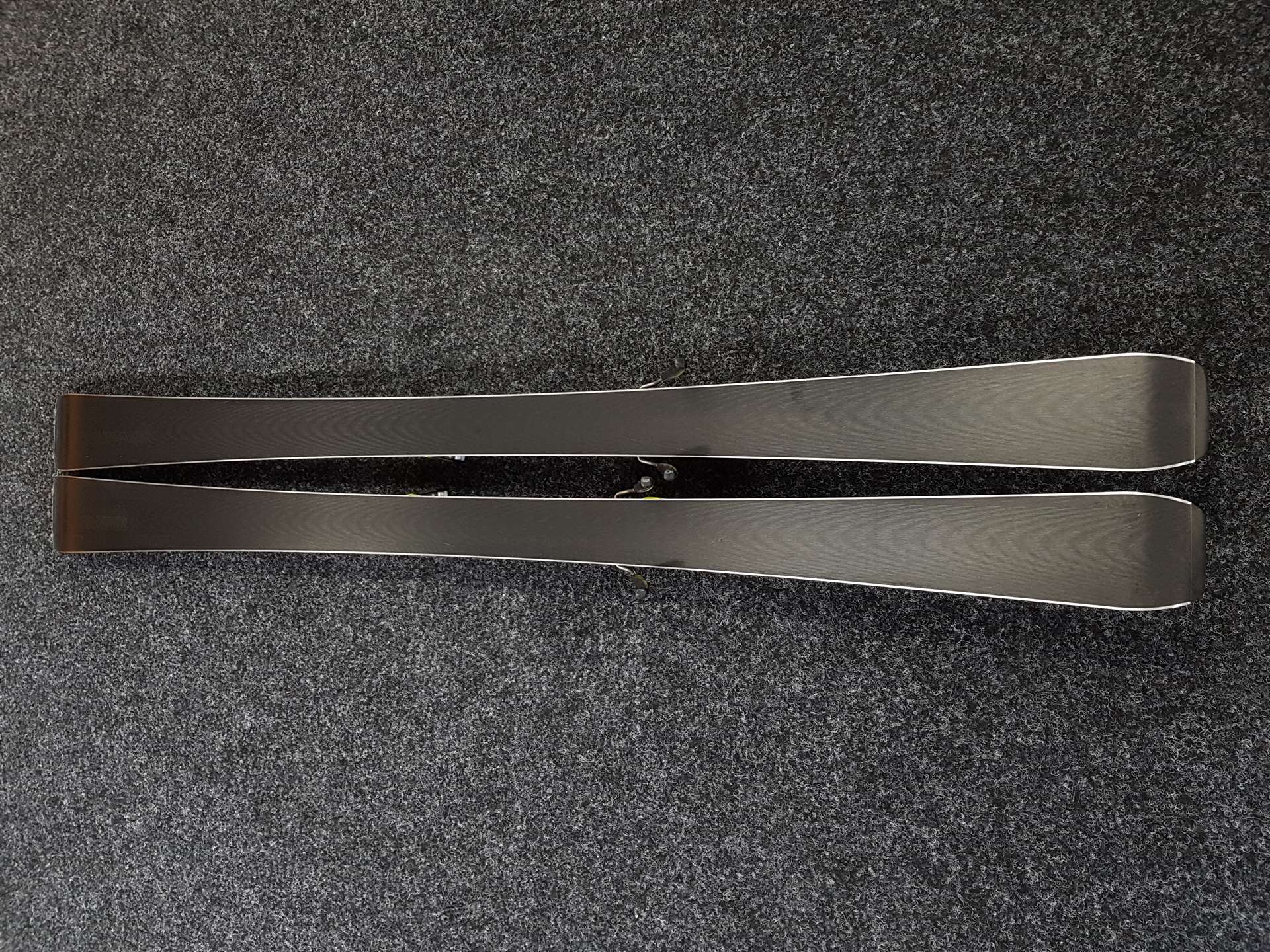 Použité lyže FISCHER RC4 Super Race + viazanie Fischer FJ 7.0