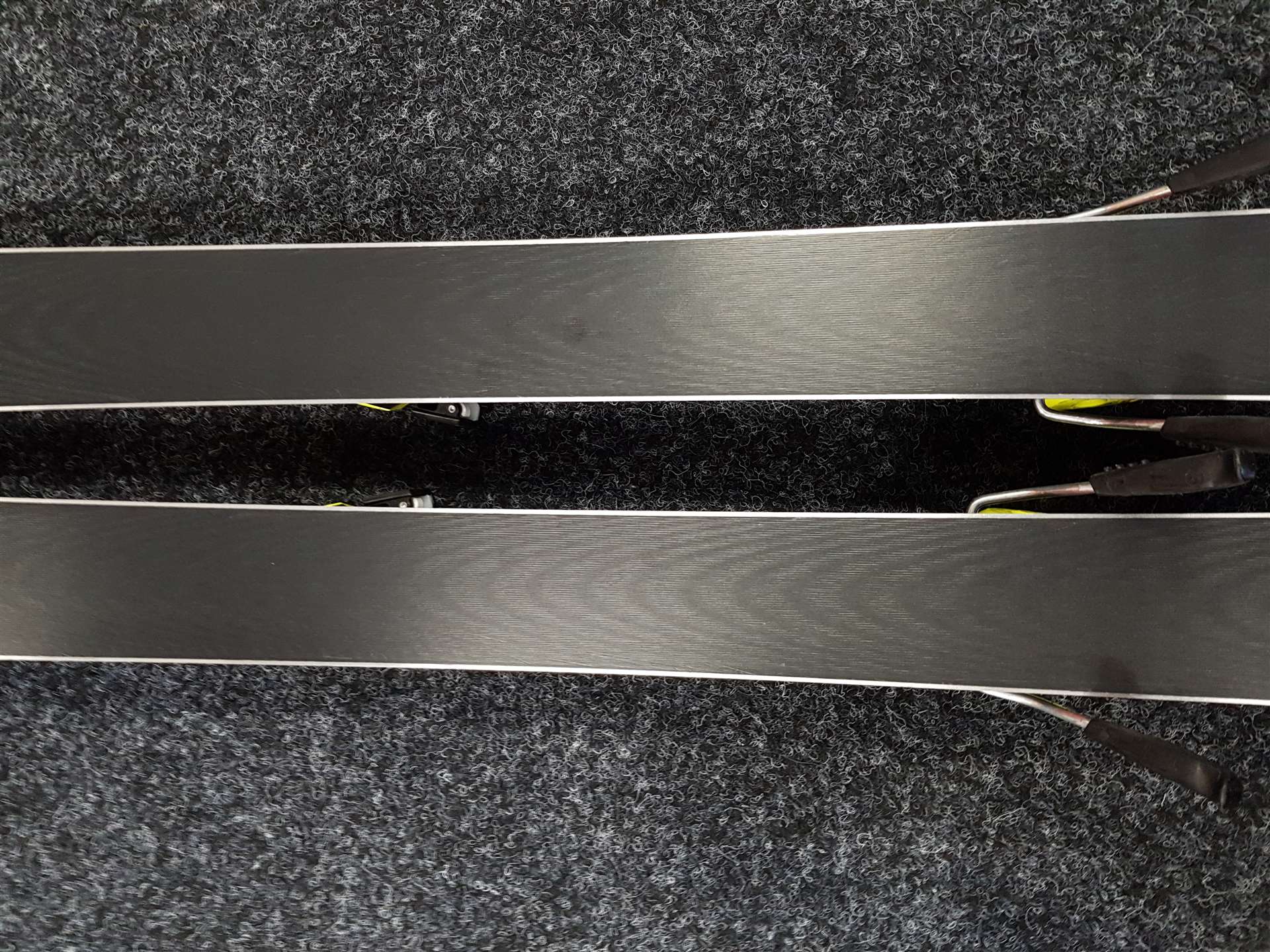 Použité lyže FISCHER RC4 Super Race + viazanie Fischer FJ 7.0