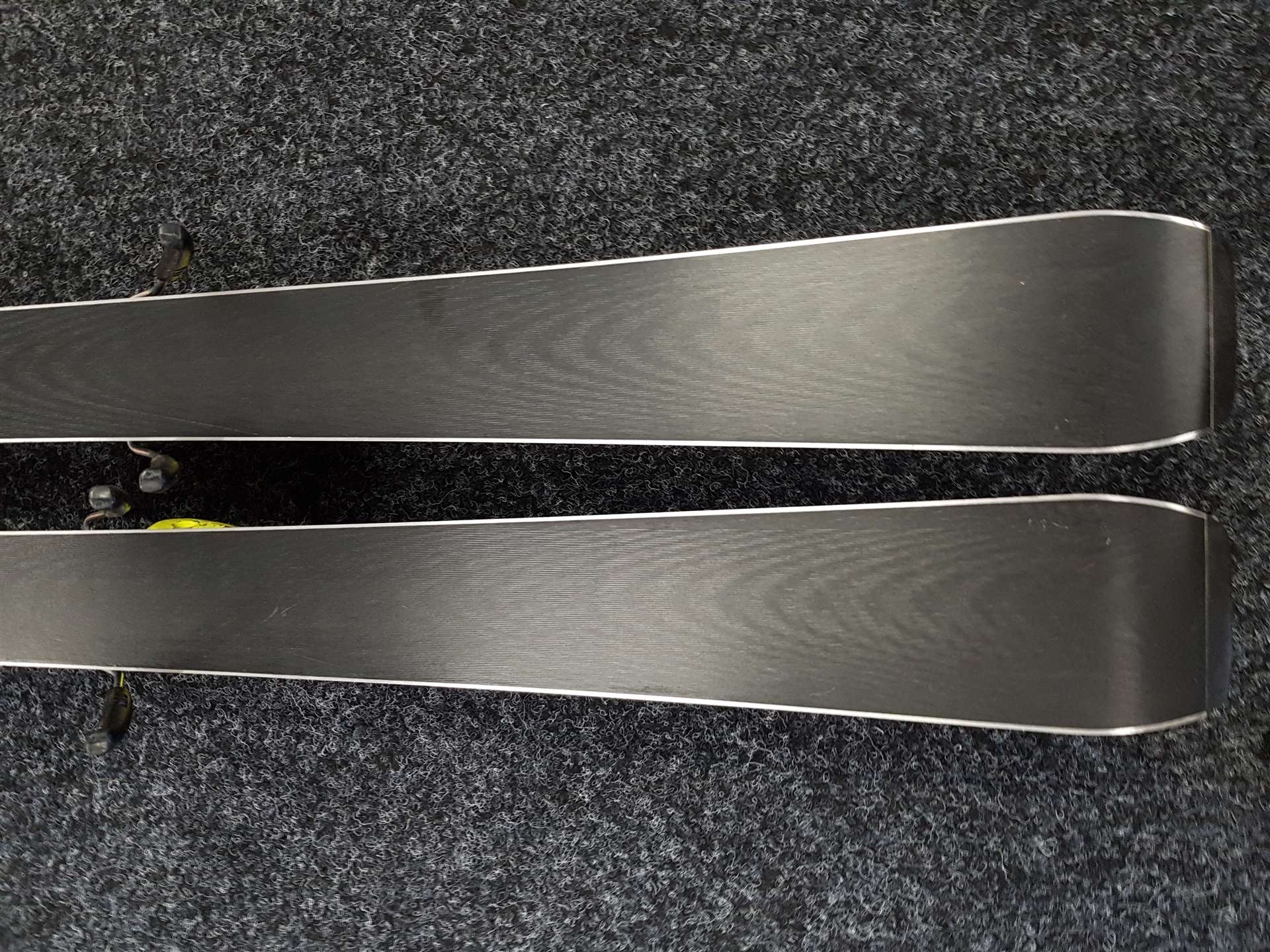 Použité lyže FISCHER RC4 Super Race + viazanie Fischer FJ 7.0