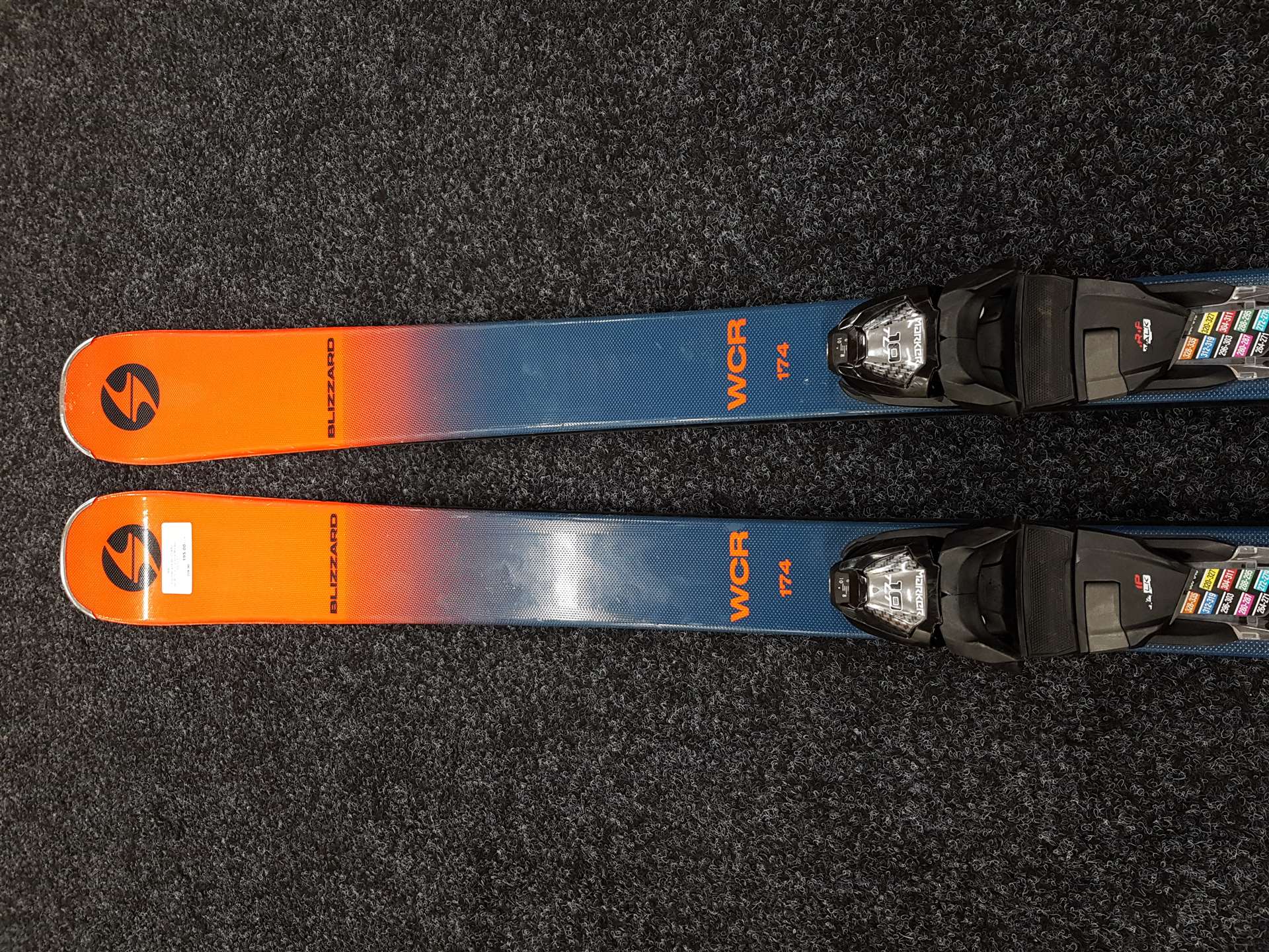 Použité lyže BLIZZARD WCR 72 +  viazanie Marker 10 TLT