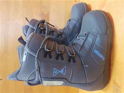 Použité snowboardové topánky BURTON Progression W