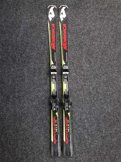Bazárové lyže Nordica Dobermann Spitfire RTX Ti