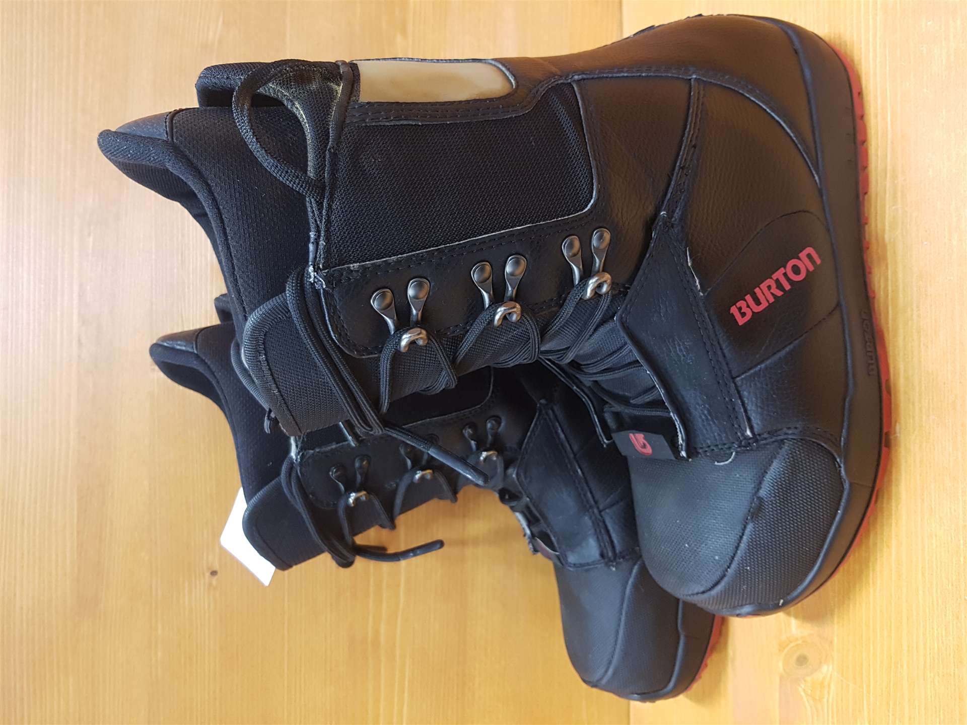 Použité snowboardové topánky BURTON Progression