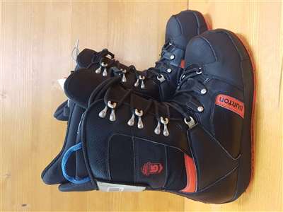 Použité snowboardové topánky BURTON Progression