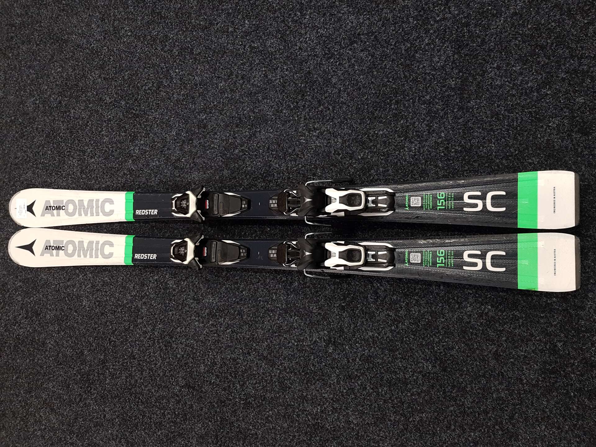 Použité lyže ATOMIC Redster SC + viazanie Atomic 10.0