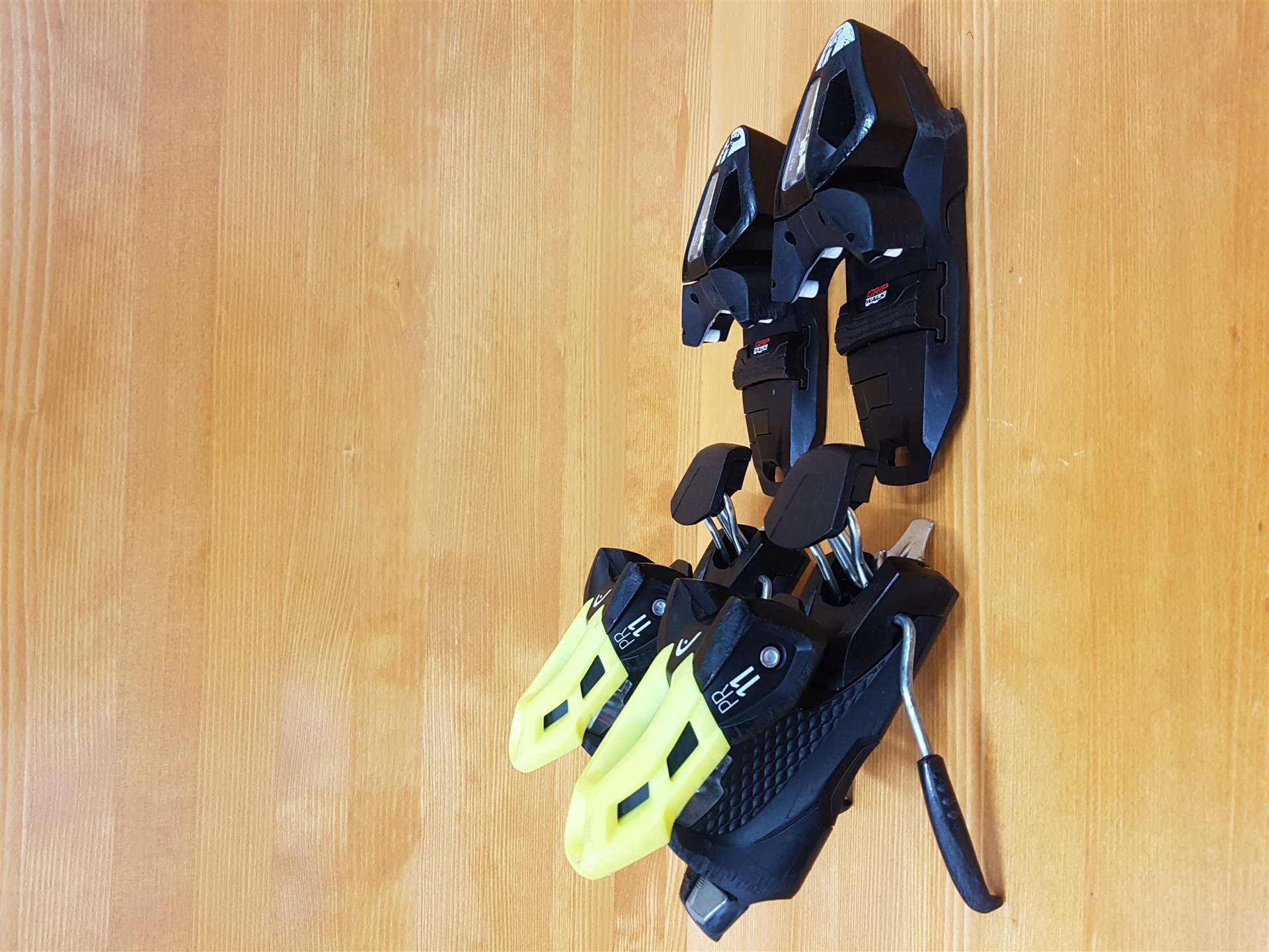 Použité viazanie Head PR11 (DIN11)