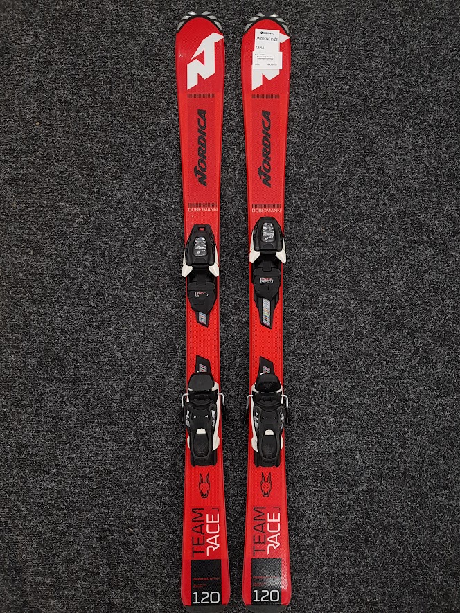 Bazárové lyže Nordica Doberman Team Race