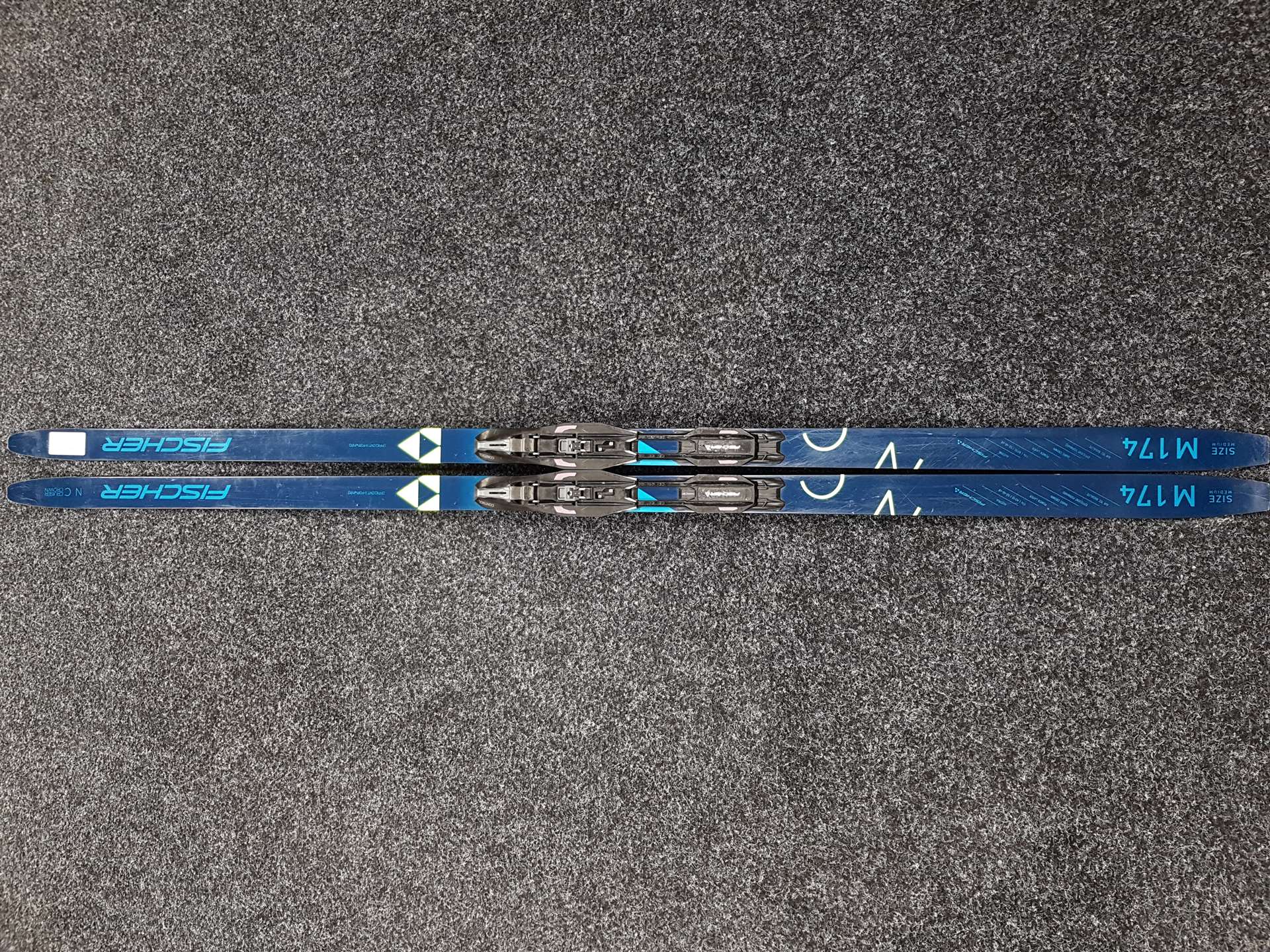 Použité bežecké lyže Fischer NC Super Crown + NNN viazanie Fischer