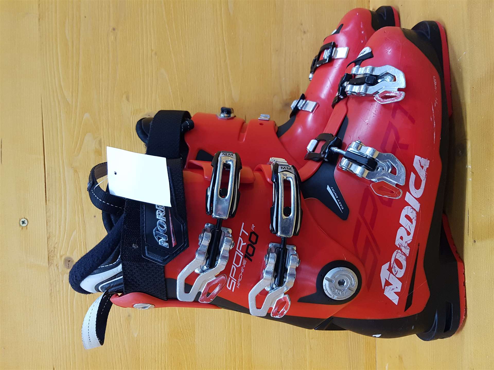 Použité lyžiarky Nordica Sport Machine 100R