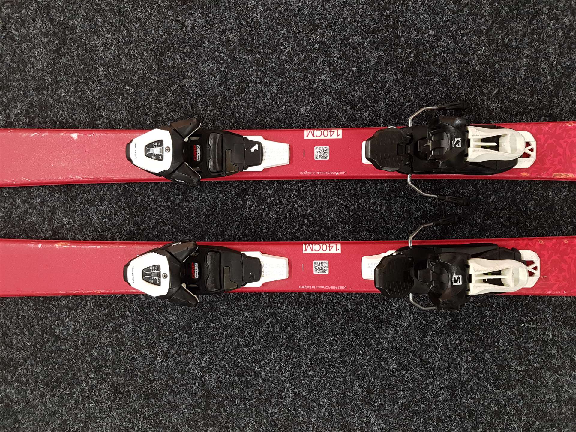 Použité lyže SALOMON Lux Jr + viazanie Salomon 5.5