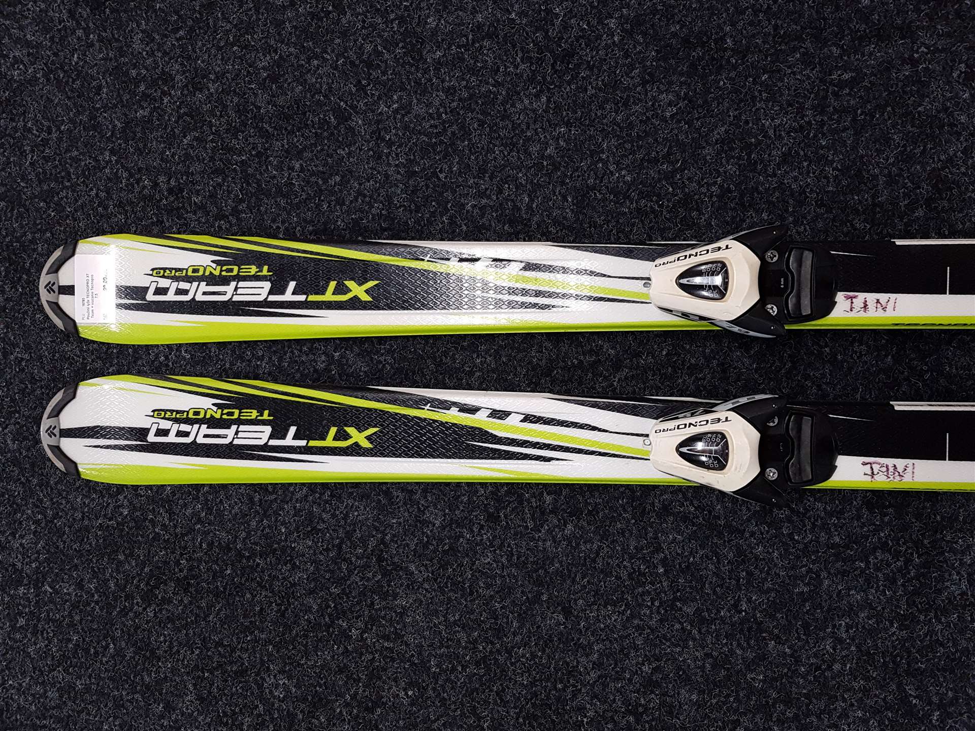 Použité lyže TECNOPRO XT Team + viazanie Tecnopro 7,5
