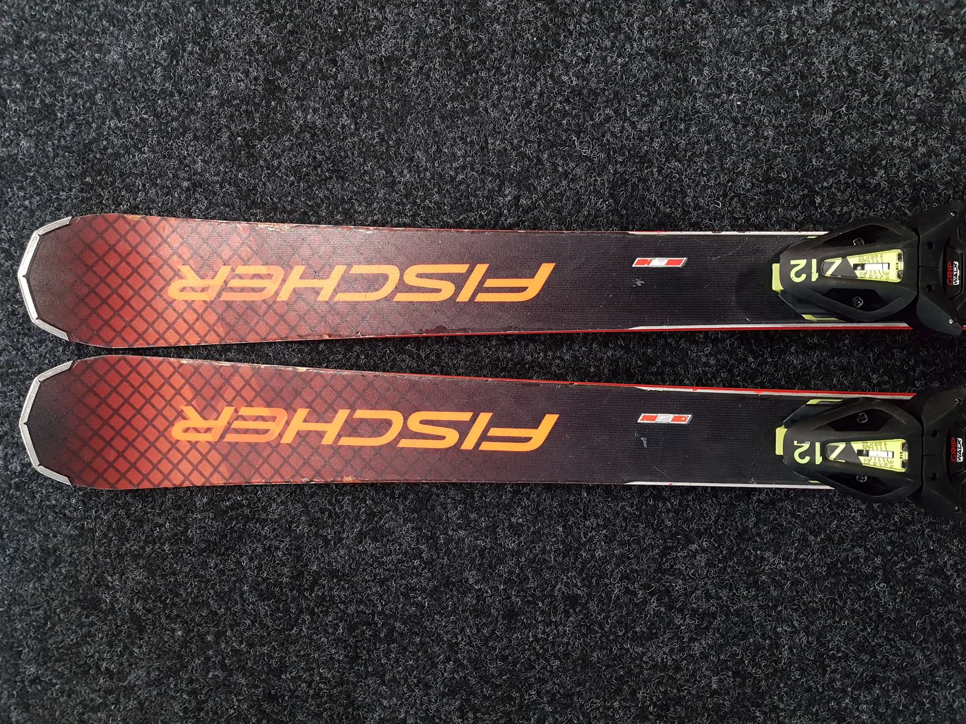 Použité lyže FISCHER The Curv DTX  + viazanie Fischer Z12