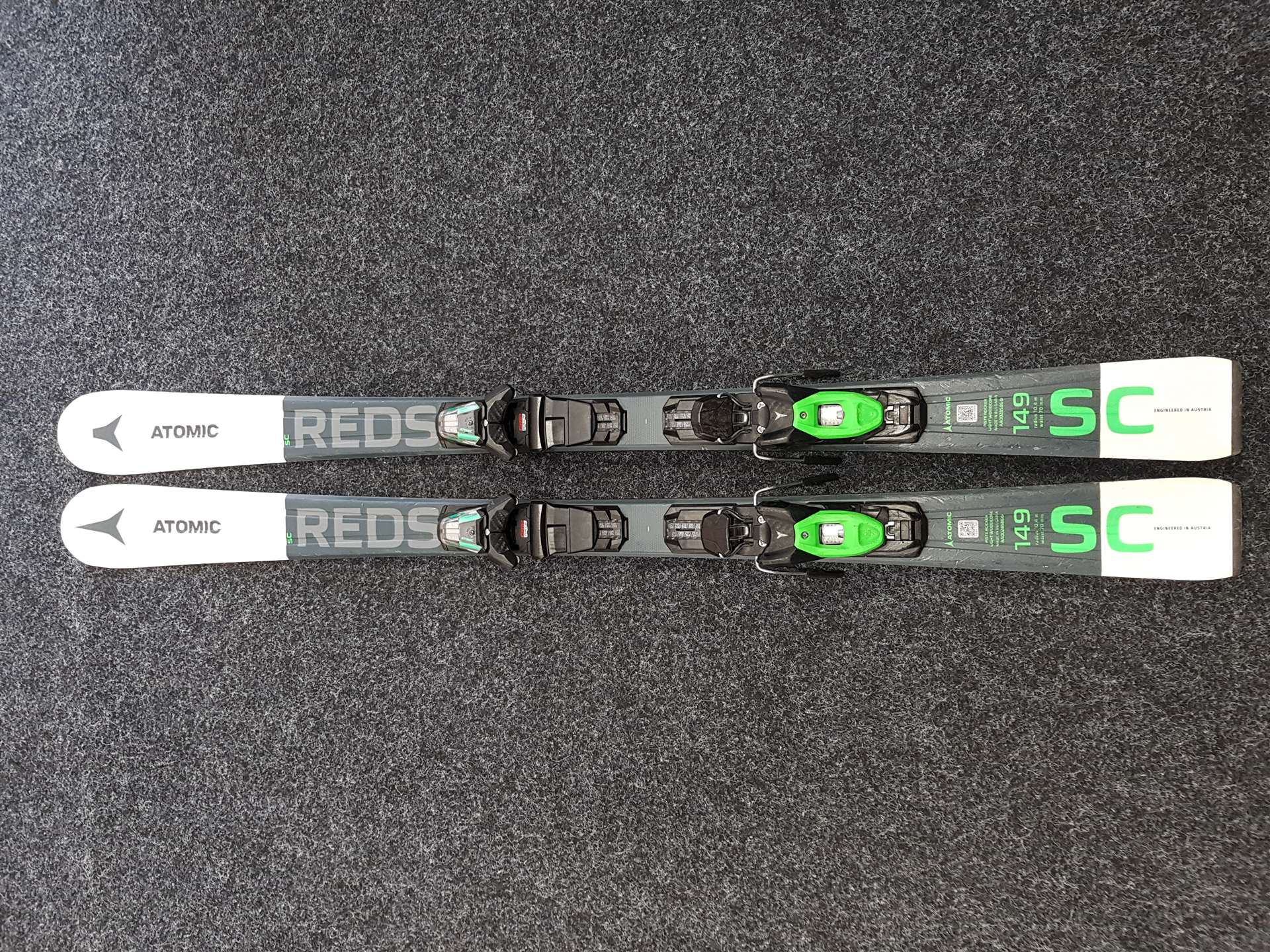 Použité lyže ATOMIC Redster SC + viazanie Atomic 10