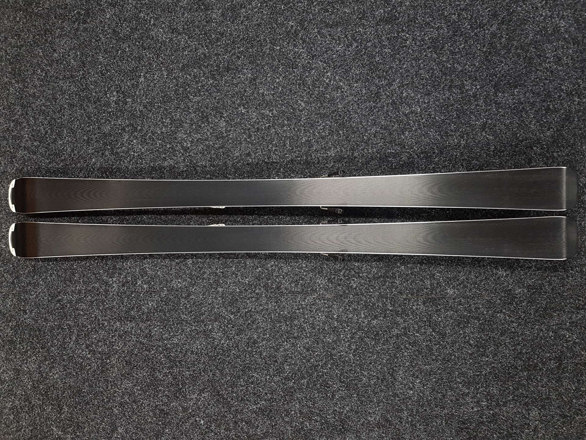 Použité lyže VOLKL Chica + viazanie Marker 7.0