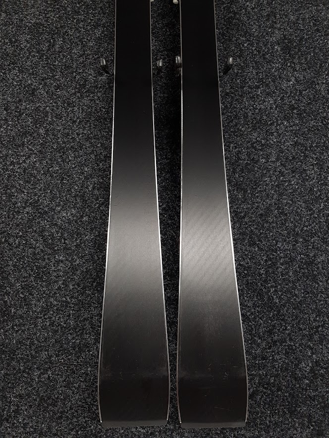 Bazaar Ski Dynastar Master Speed SL (schwarz)