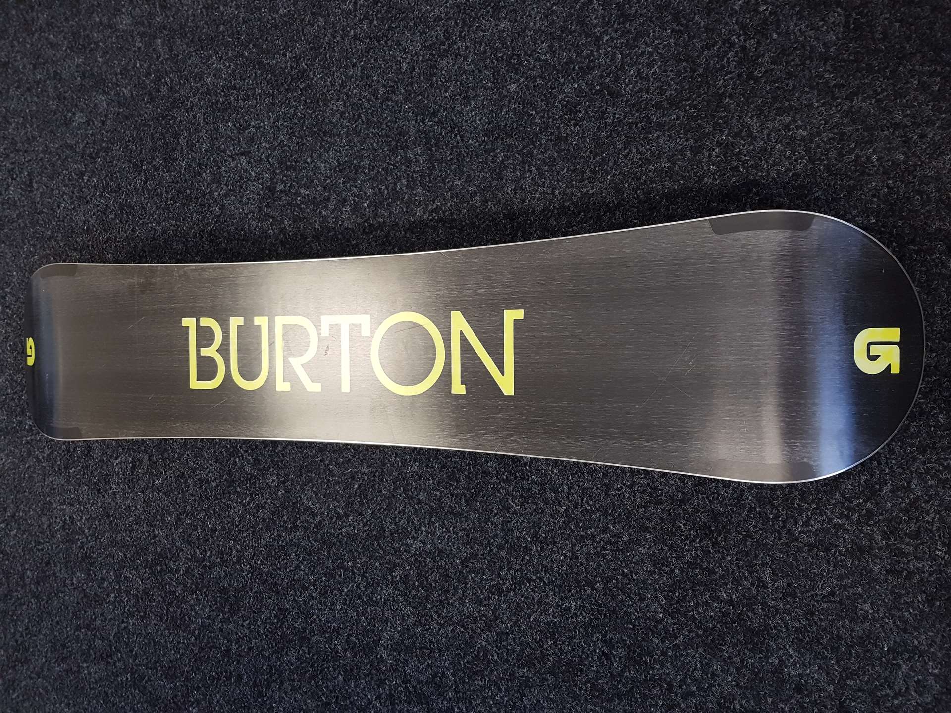 Použitý snowboard BURTON LTR + viazanie Head veľkosť XS/S