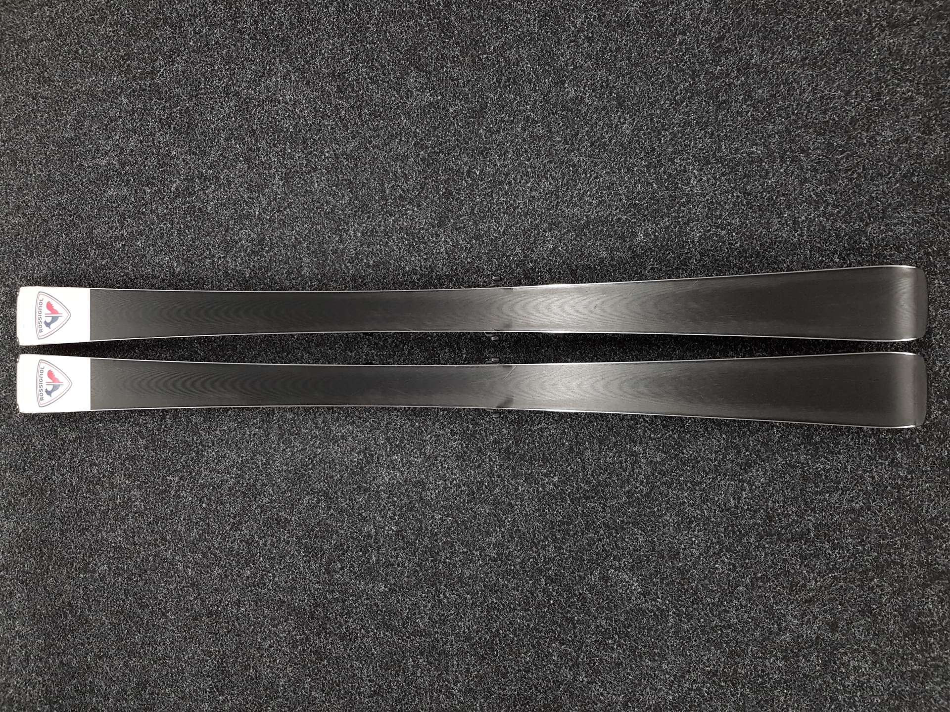 Použité lyže ROSSIGNOL Forza 50 + viazanie Look NX 12