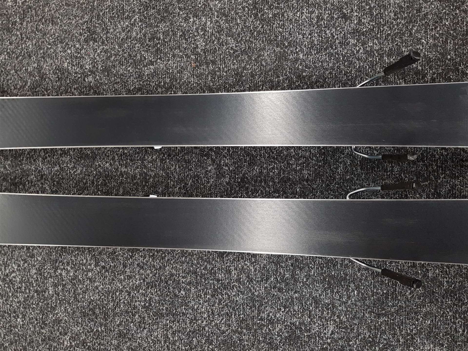 Použité lyže Rossignol Hero Elite SL Limited