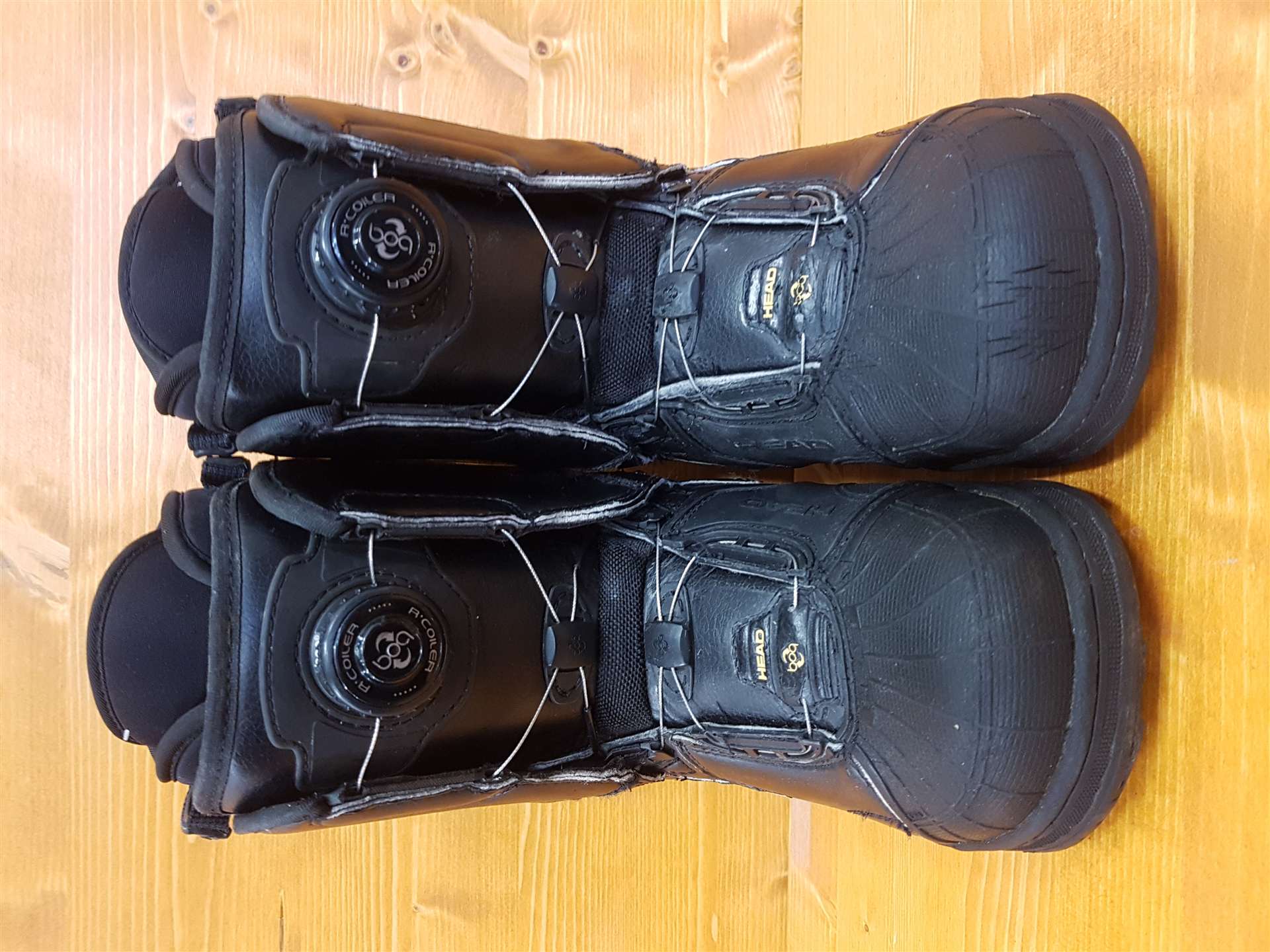 Použité snowboardové topánky HEAD