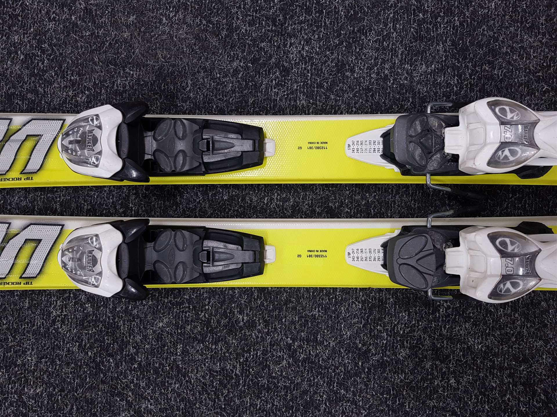Použité lyže Volkl Racetiger Junior SL
