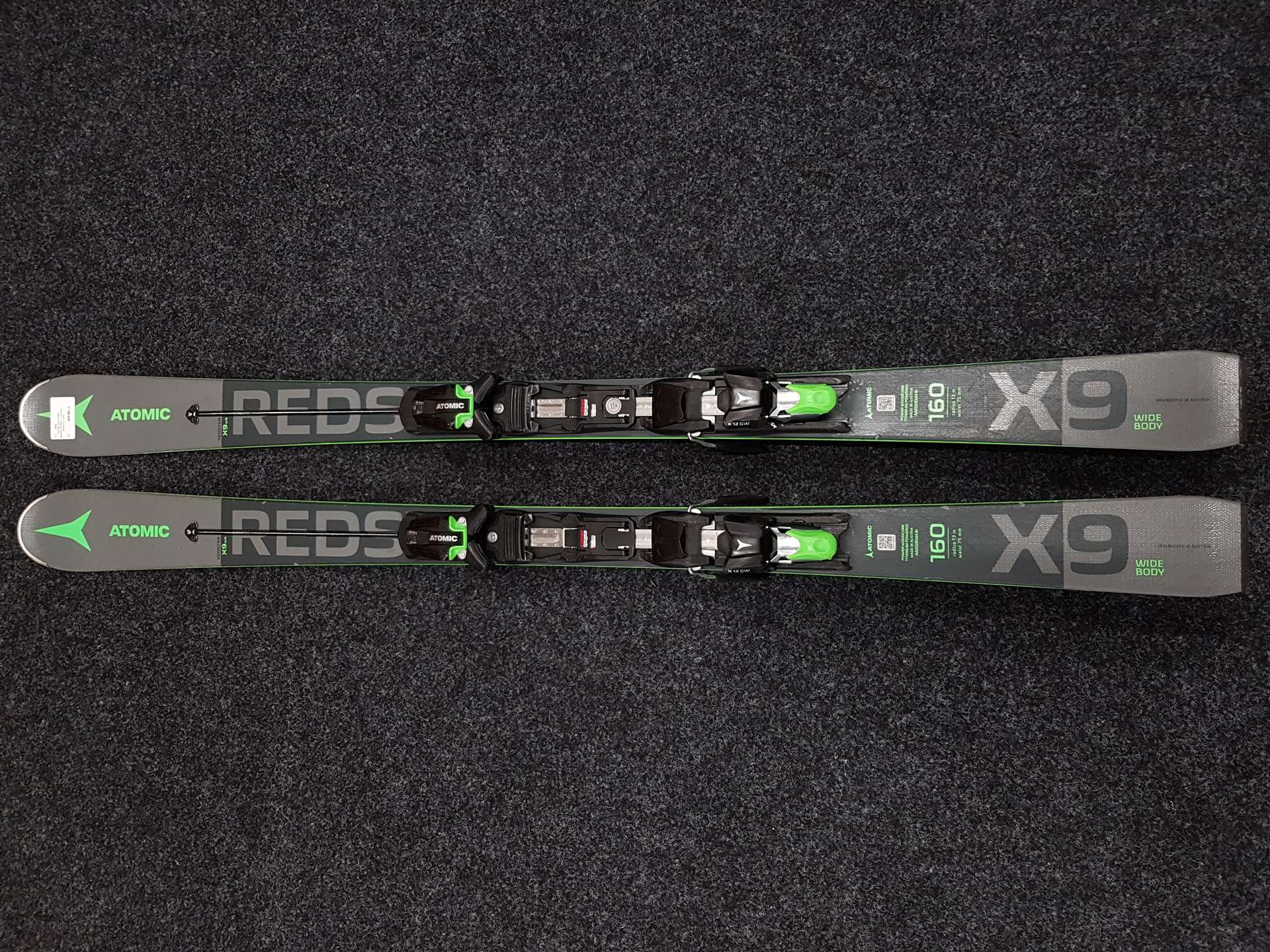 Použité lyže ATOMIC Redster X9 WB Ti + viazanie Atomic X 12 GW