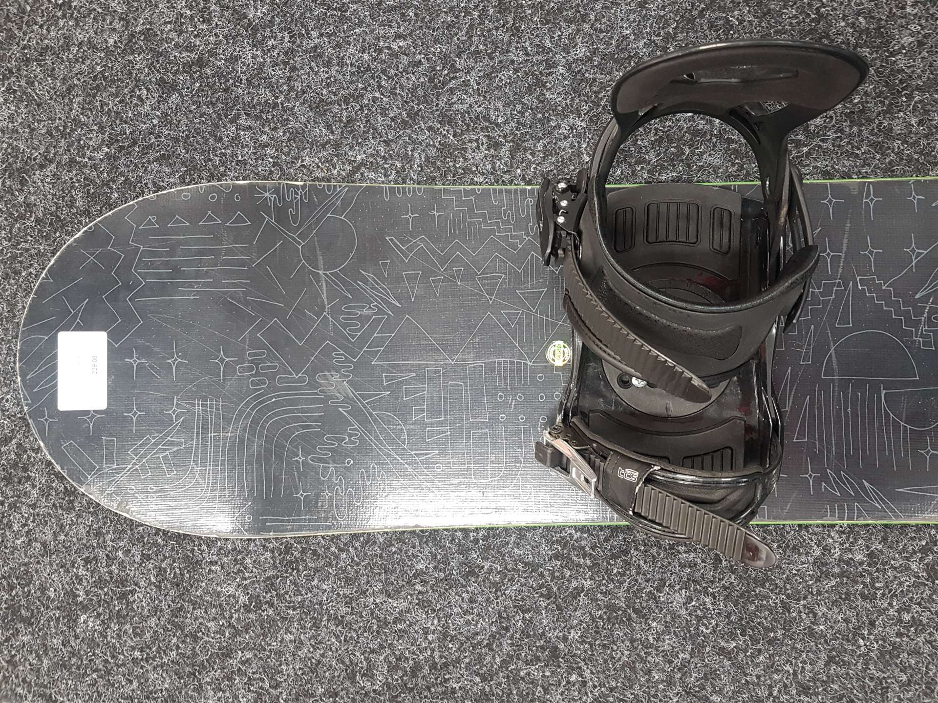 Použitý snowboard ATOMIC Cold smoke + viazanie Rage veľkosť L/XL