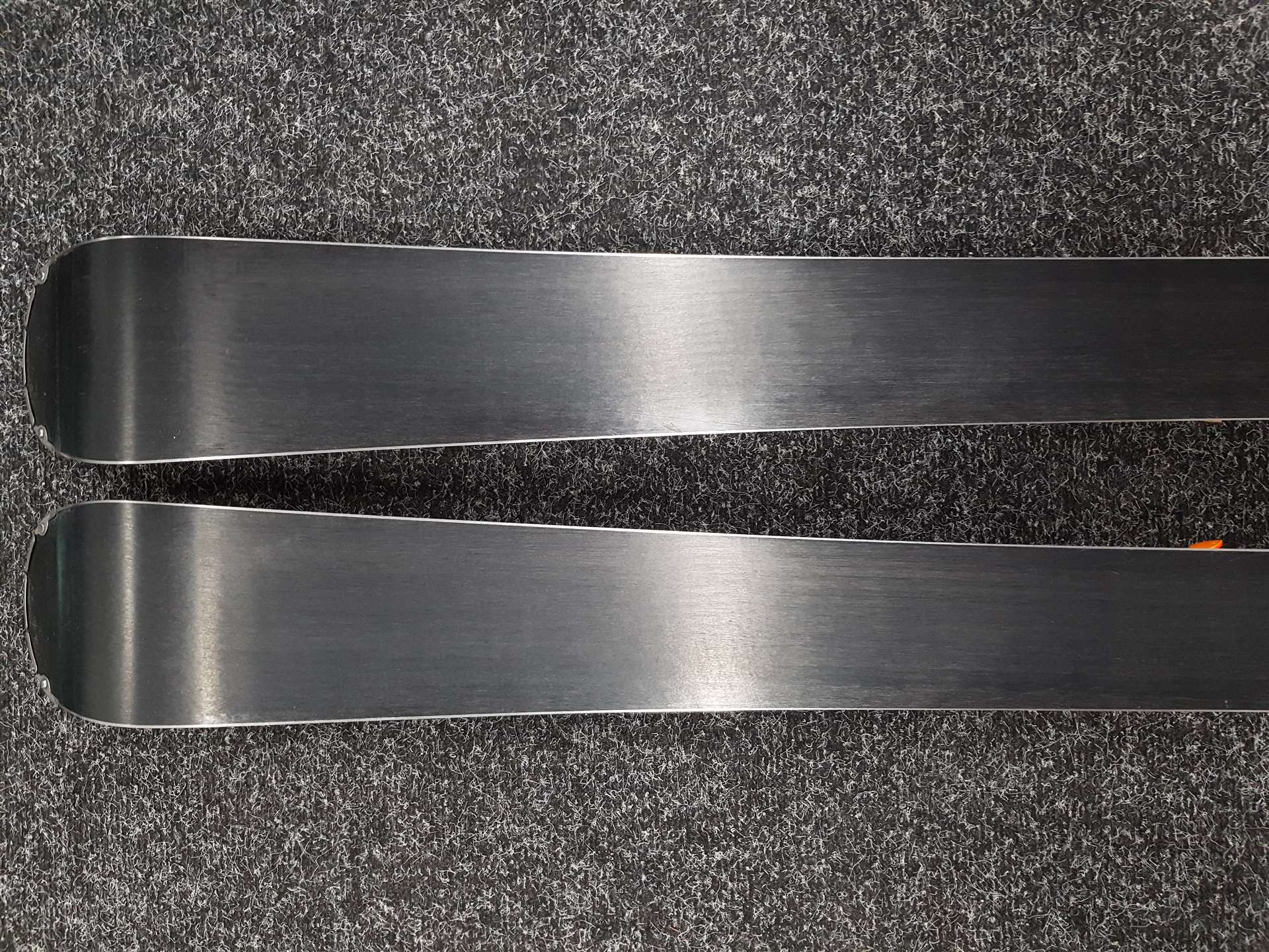 Použité lyže  Dynastar Speed Zone