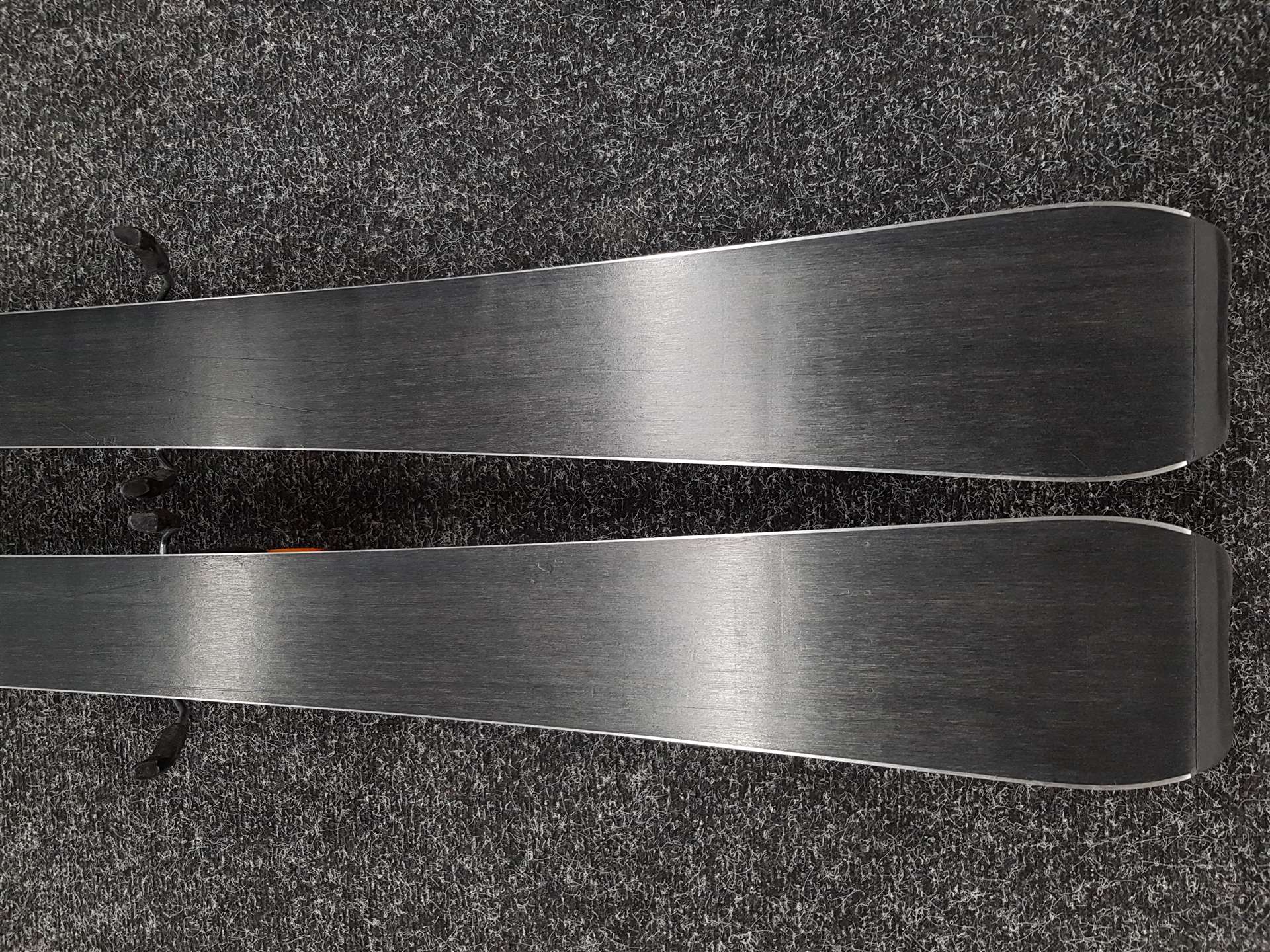 Použité lyže  Dynastar Speed Zone