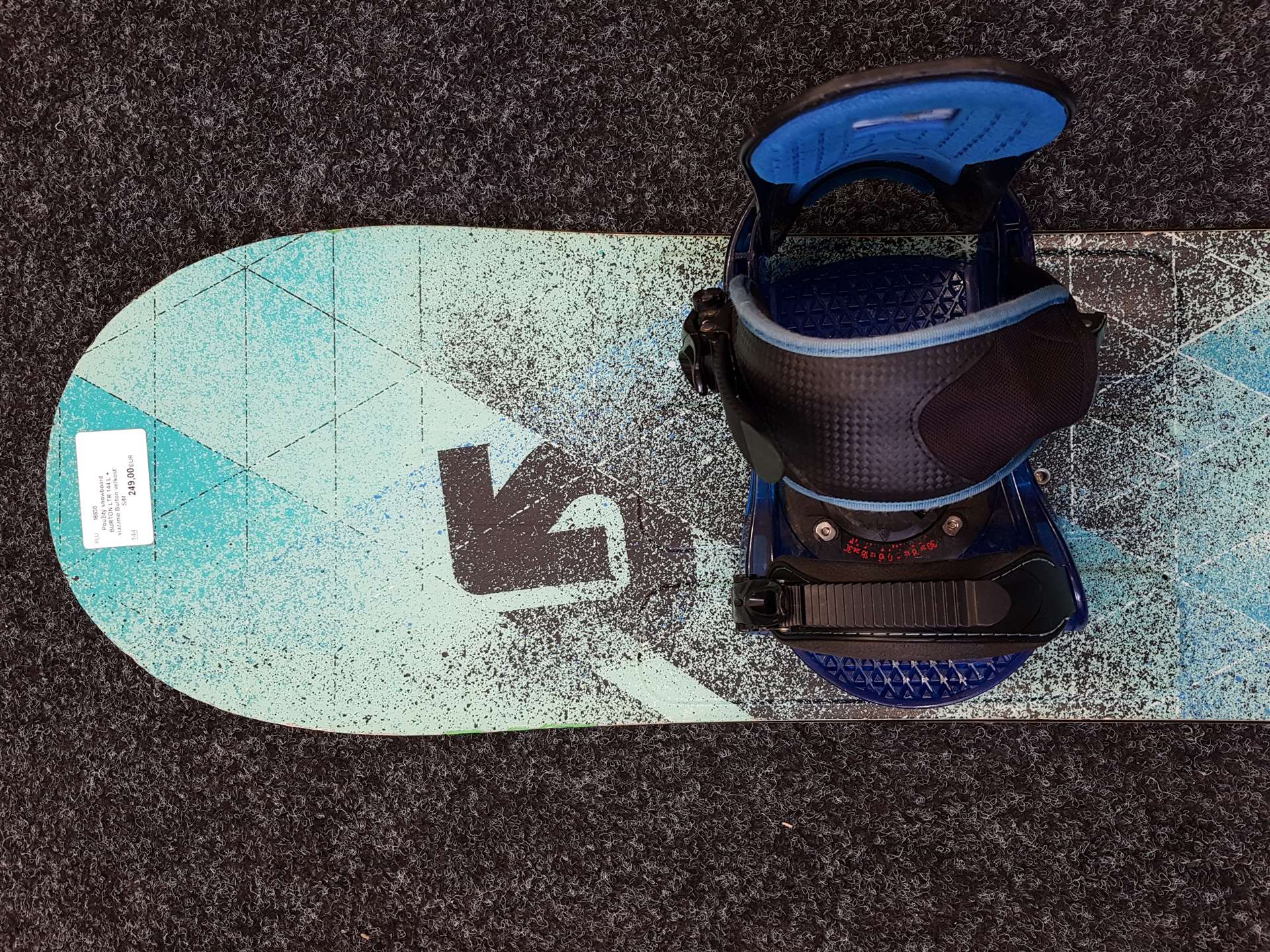 Použitý snowboard BURTON LTR 144 L + viazanie Burton veľkosť S/M