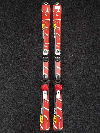 Použité lyže ATOMIC Race 10 + viazanie Atomic 7.5