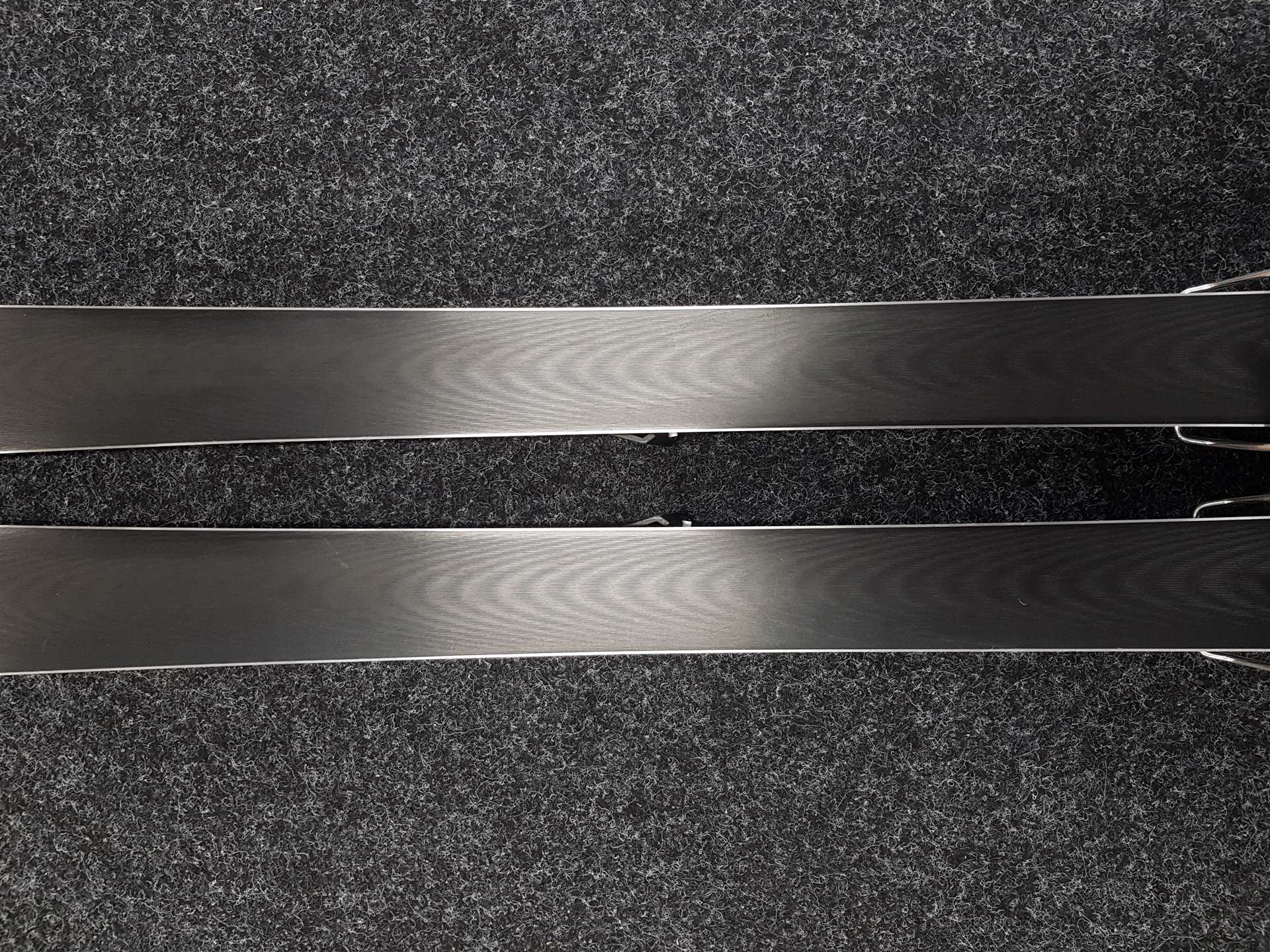 Použité lyže ATOMIC PERFORMER XT + viazanie Atomic LITHIUM 10