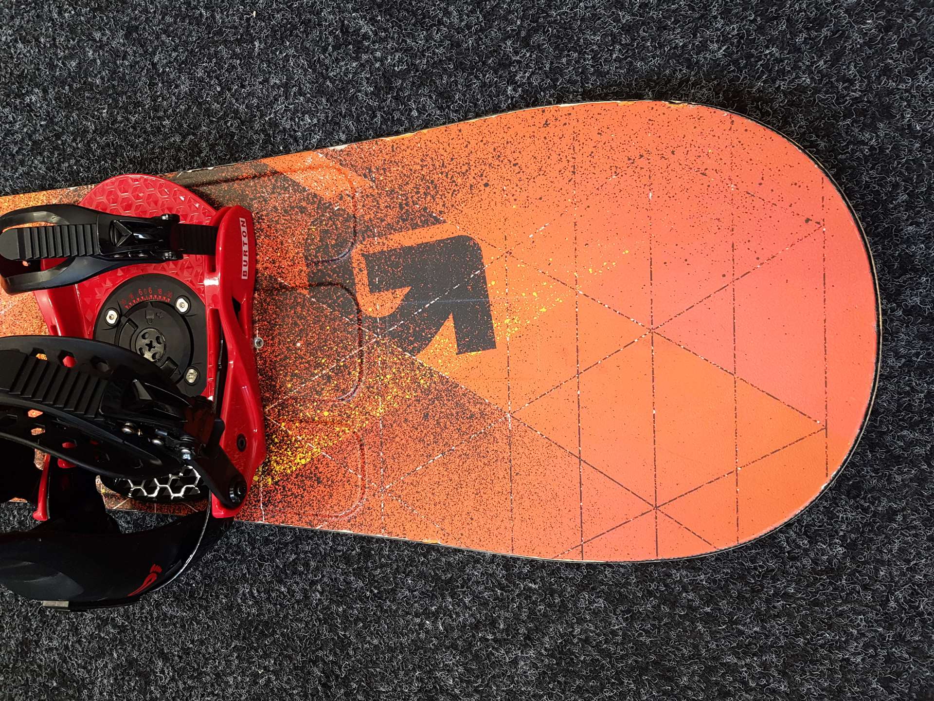 Použitý snowboard BURTON LTR 140 + viazanie Burton veľkosť M