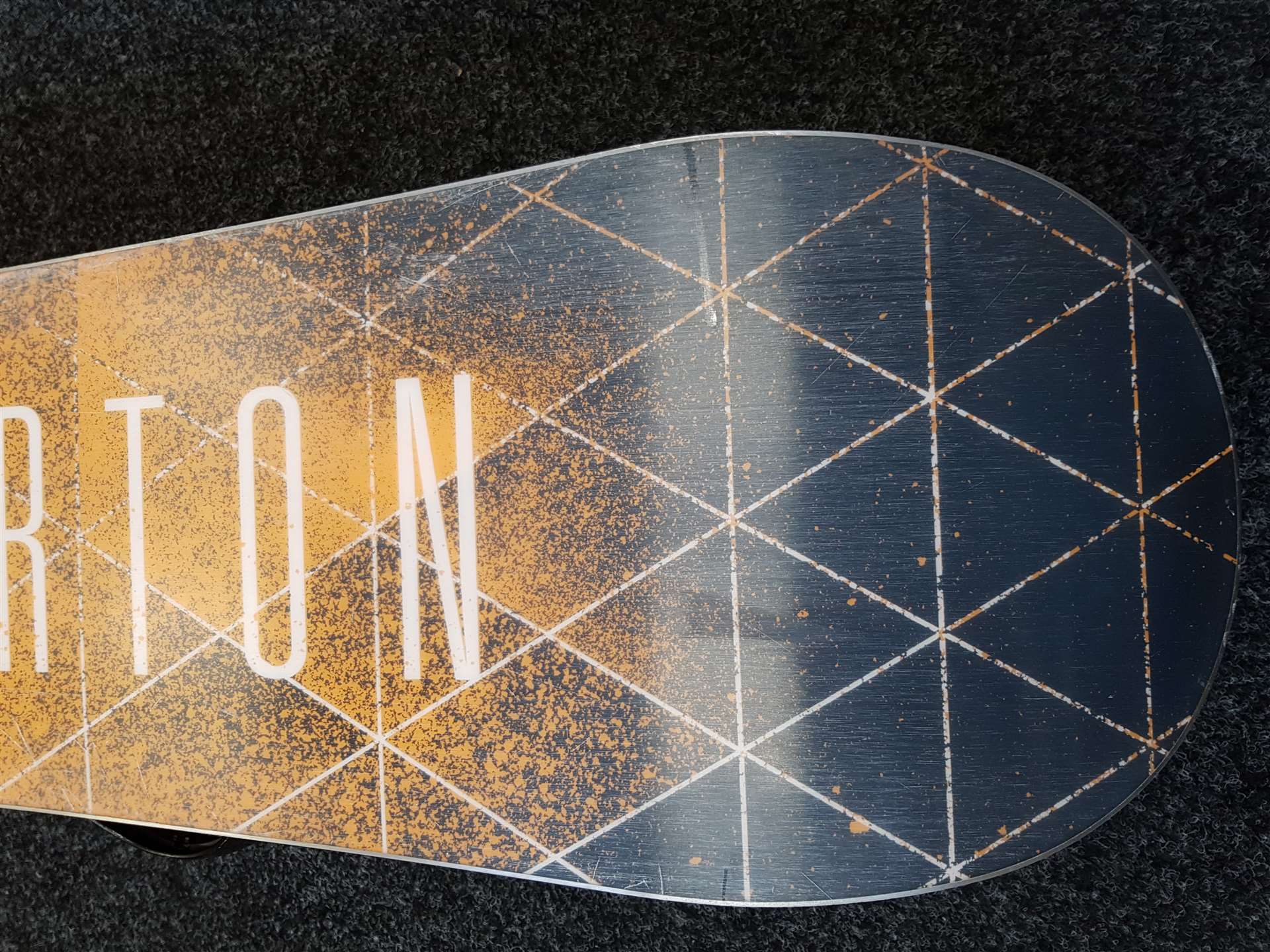 Použitý snowboard BURTON LTR 140 + viazanie Burton veľkosť M