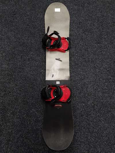 Použitý snowboard Burton Process + viazanie Burton veľkosť M
