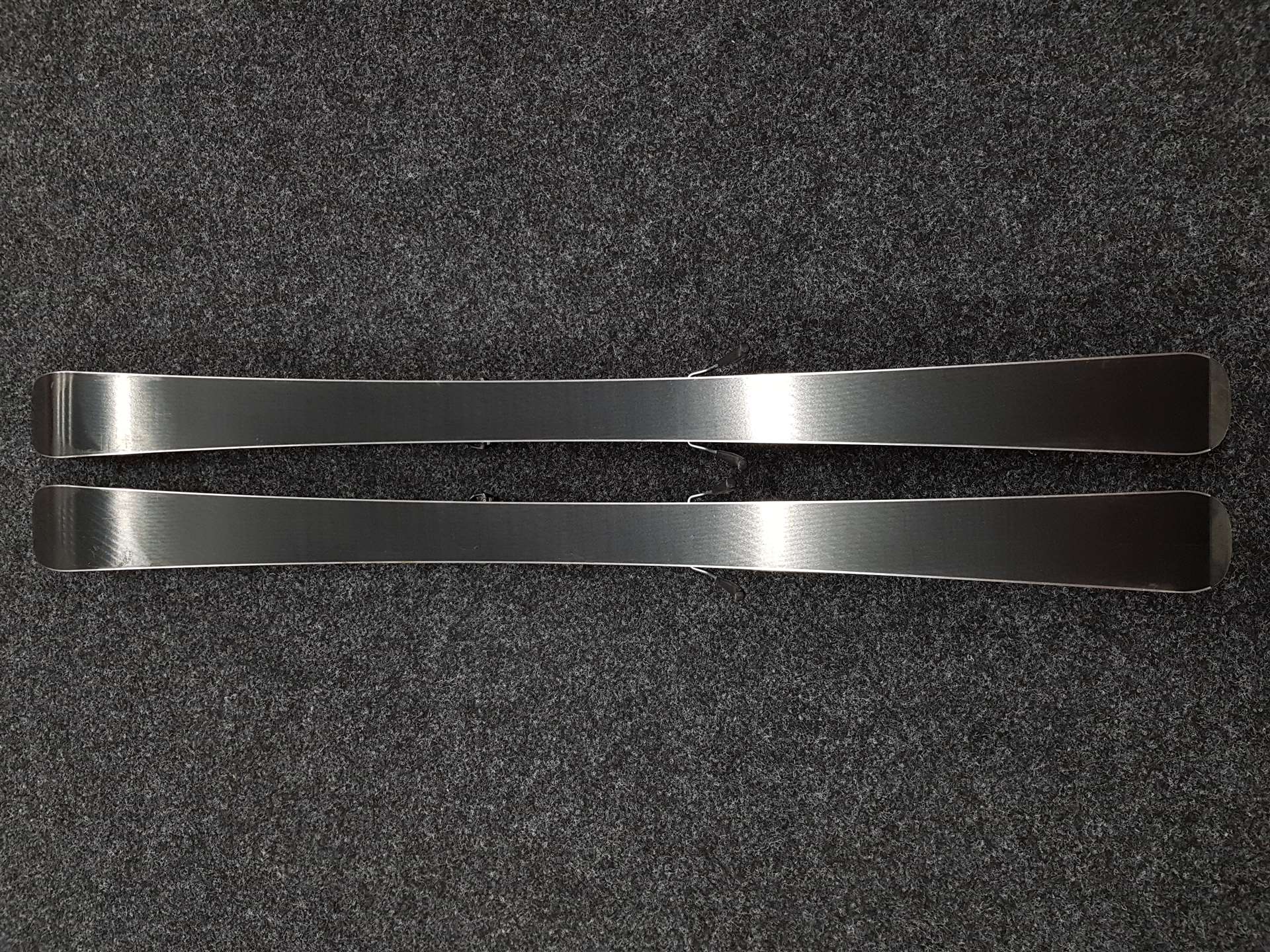 Použité lyže ELAN Maxx + viazanie Marker 7