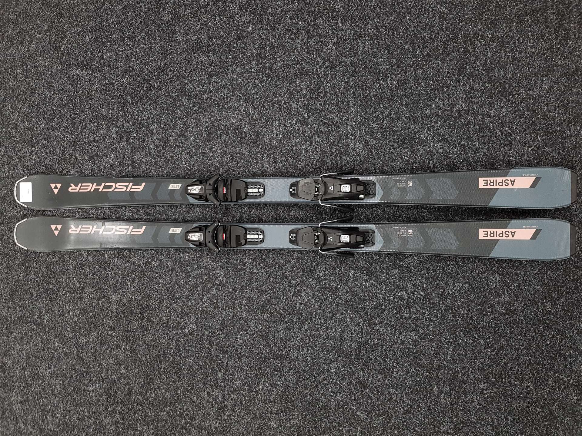 Použité lyže FISCHER Aspire + viazanie Fischer RS 9