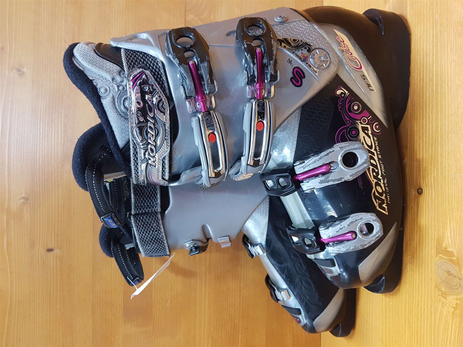 Použité lyžiarky NORDICA Cruise SW 75