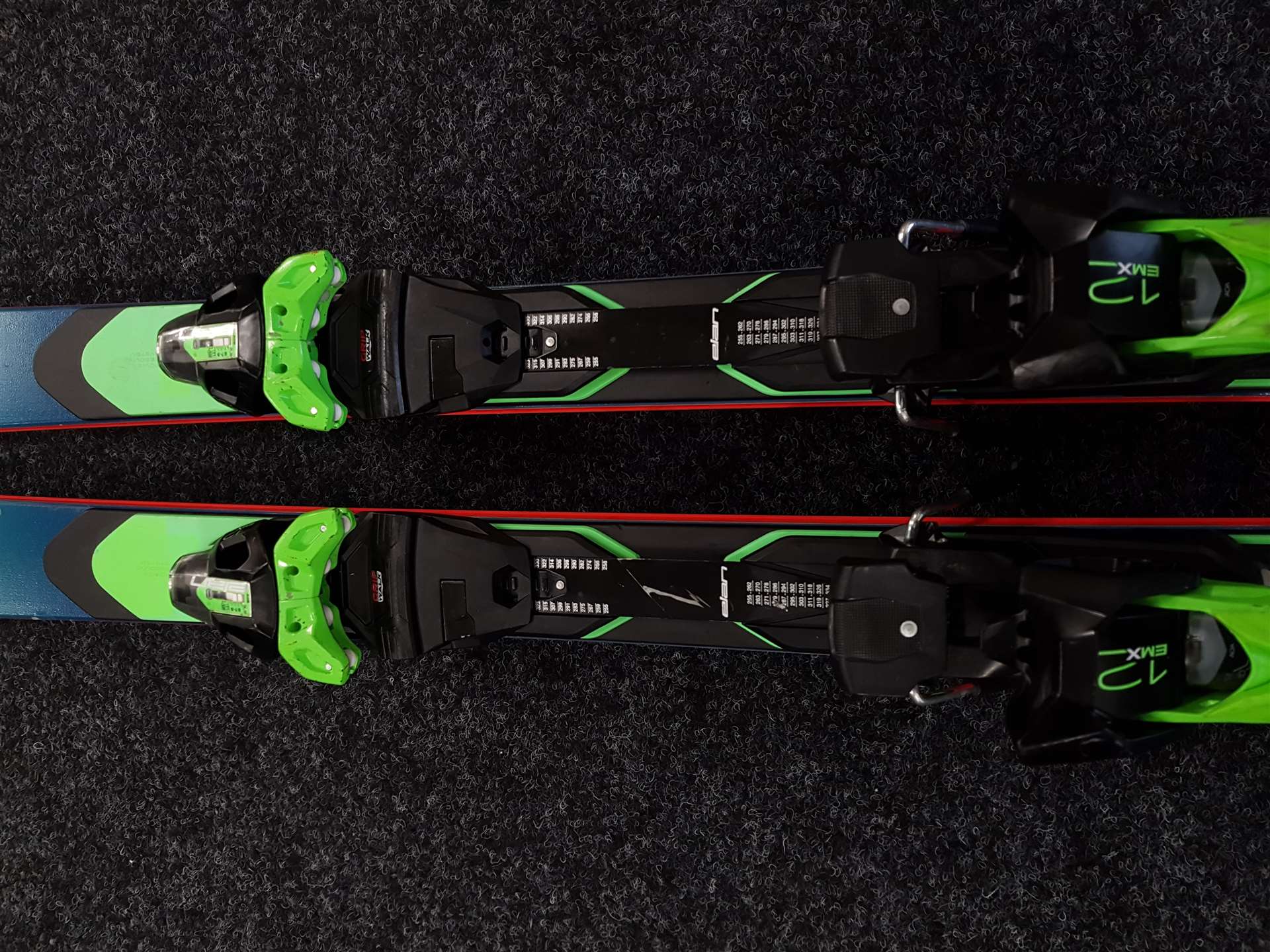 Použité lyže ELAN SCX + viazanie Elan EMX 12