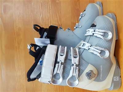 Použité lyžiarky FISCHER RC PRO W 80