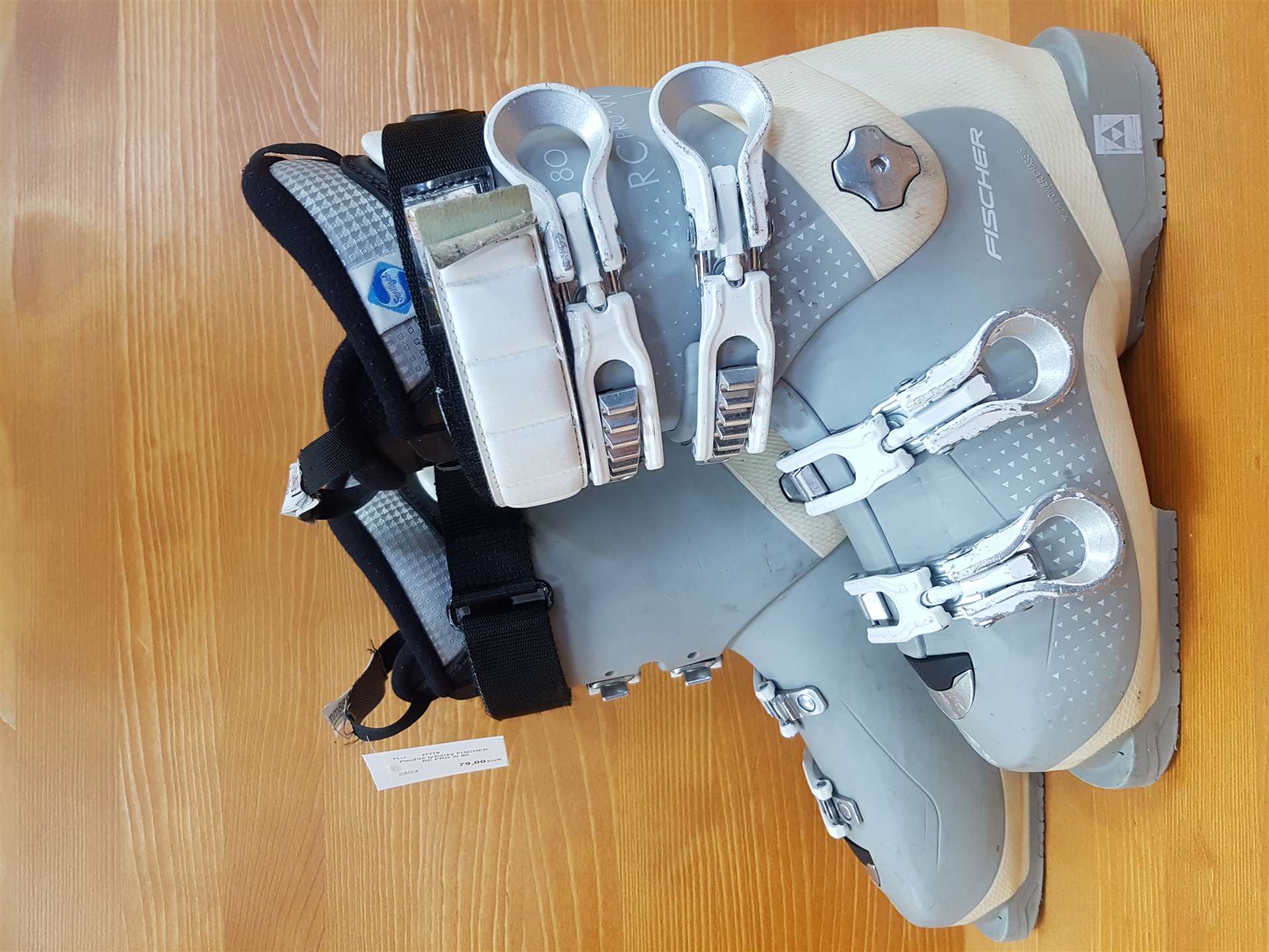 Použité lyžiarky FISCHER RC PRO W 80