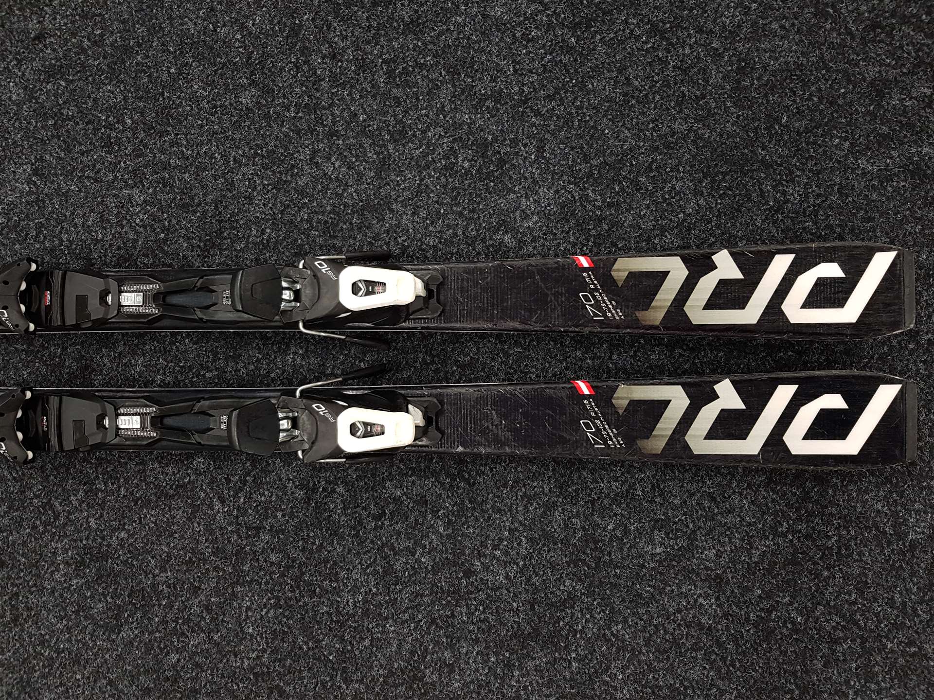 Použité lyže FISCHER Progressor X + viazanie Fischer RS 10