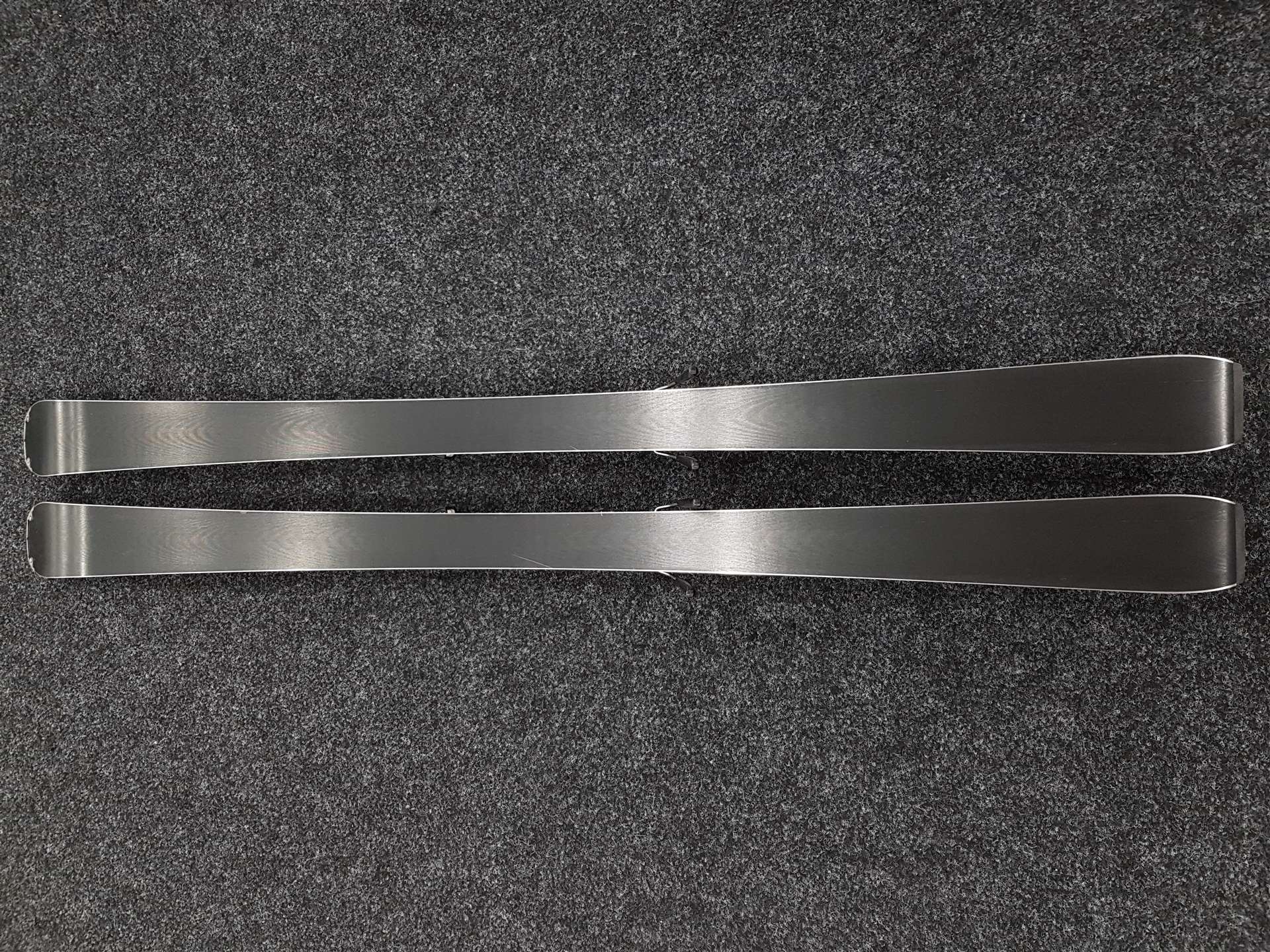 Použité lyže FISCHER Progressor X + viazanie Fischer RS 10