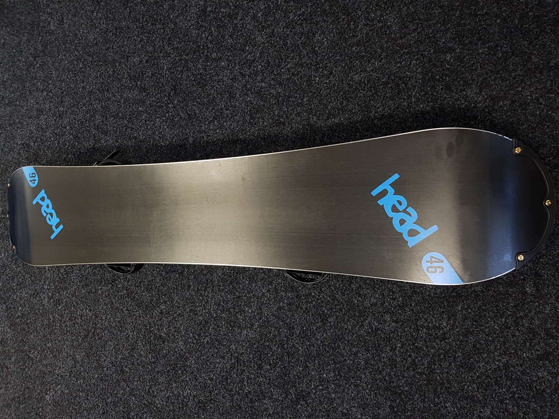 Použitý snowboard HEAD Rocka 4D + viazanie Burton veľkosť S