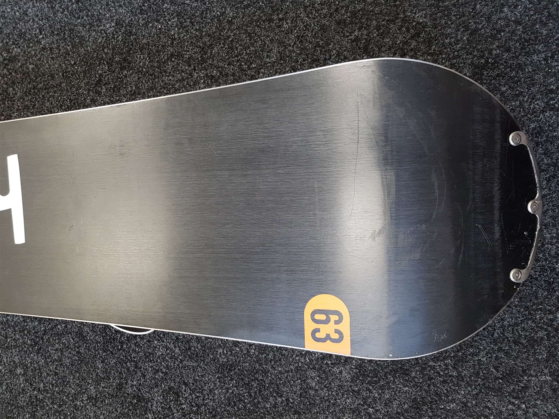 Použitý snowboard HEAD Knochen 63 + viazanie Head veľkosť L