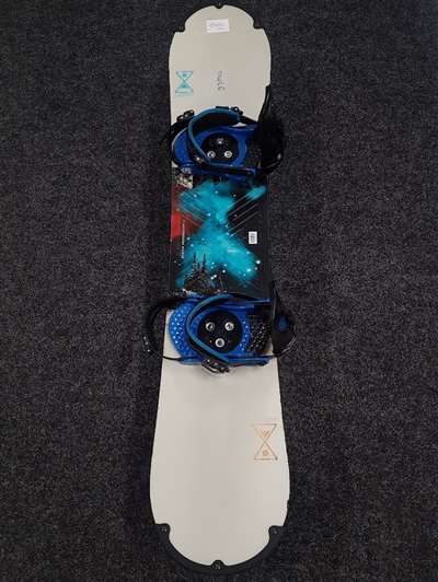 Bazárový snowboard BURTON Progression White + viazanie Burton veľkosť S