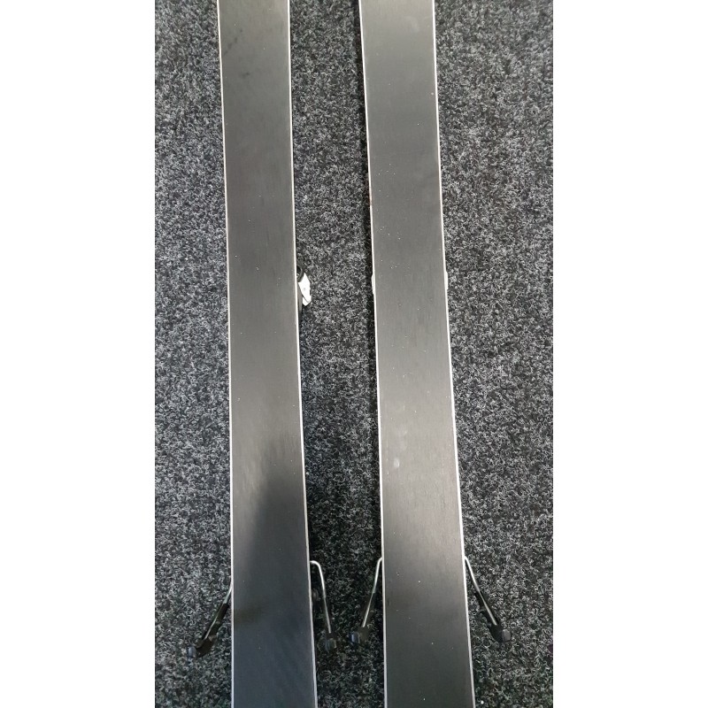 Bazárové lyže Volkl Code