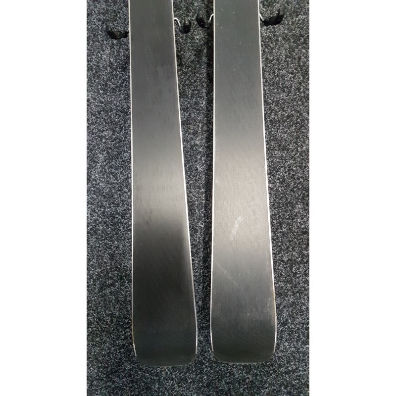 Bazárové lyže Volkl Code