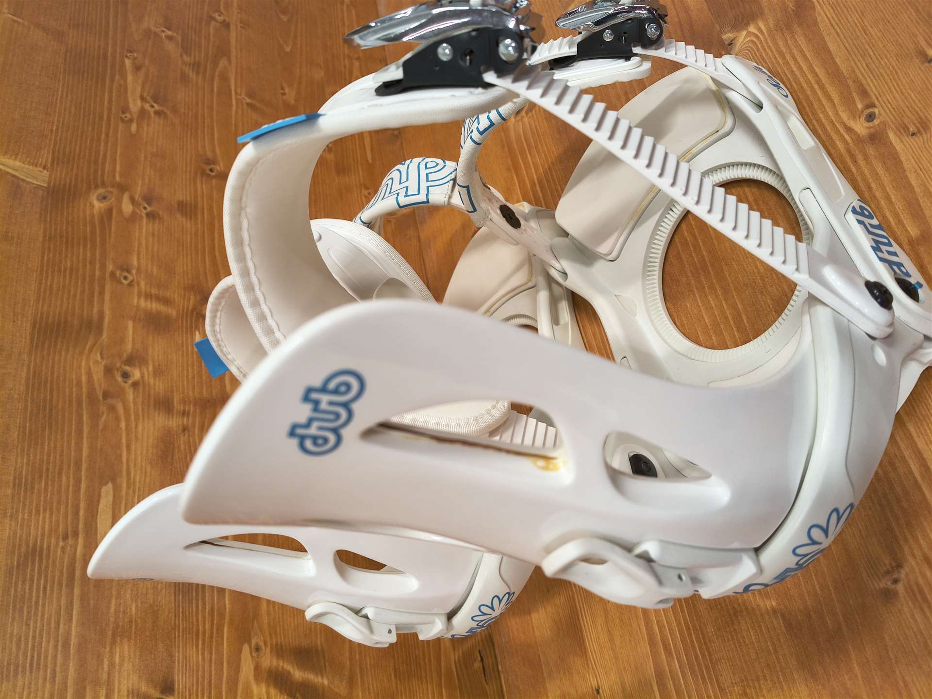 Snowboardové viazanie DUB